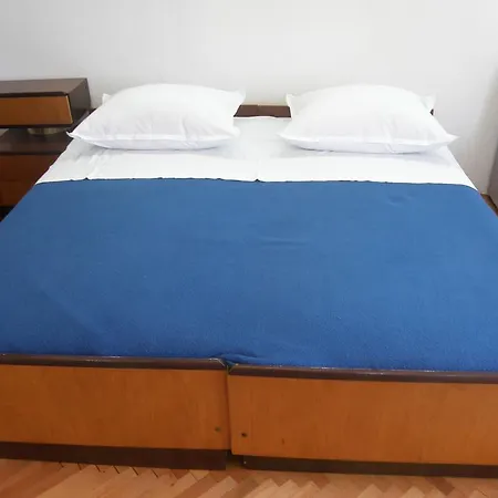 Kristina, I Soba Primošten