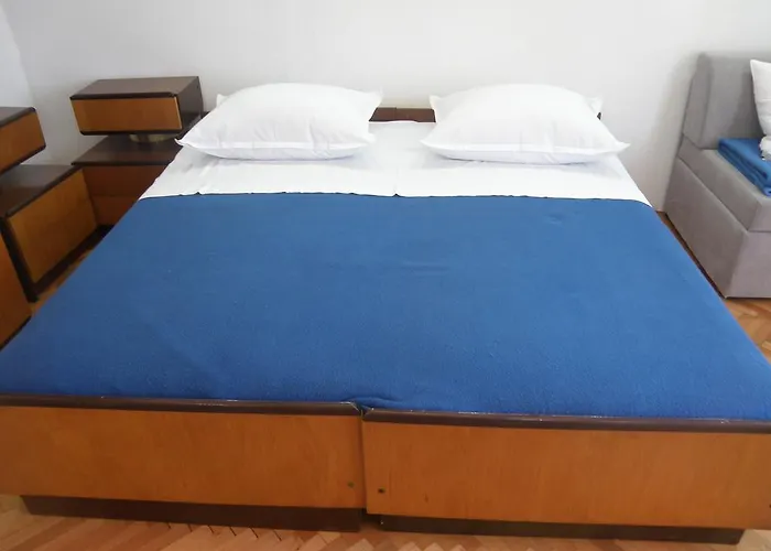 Kristina, I Soba Primošten